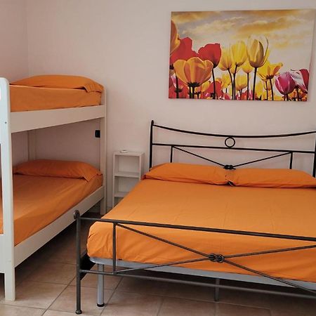 Appartamento Con Piscina A 拉齐塞 外观 照片