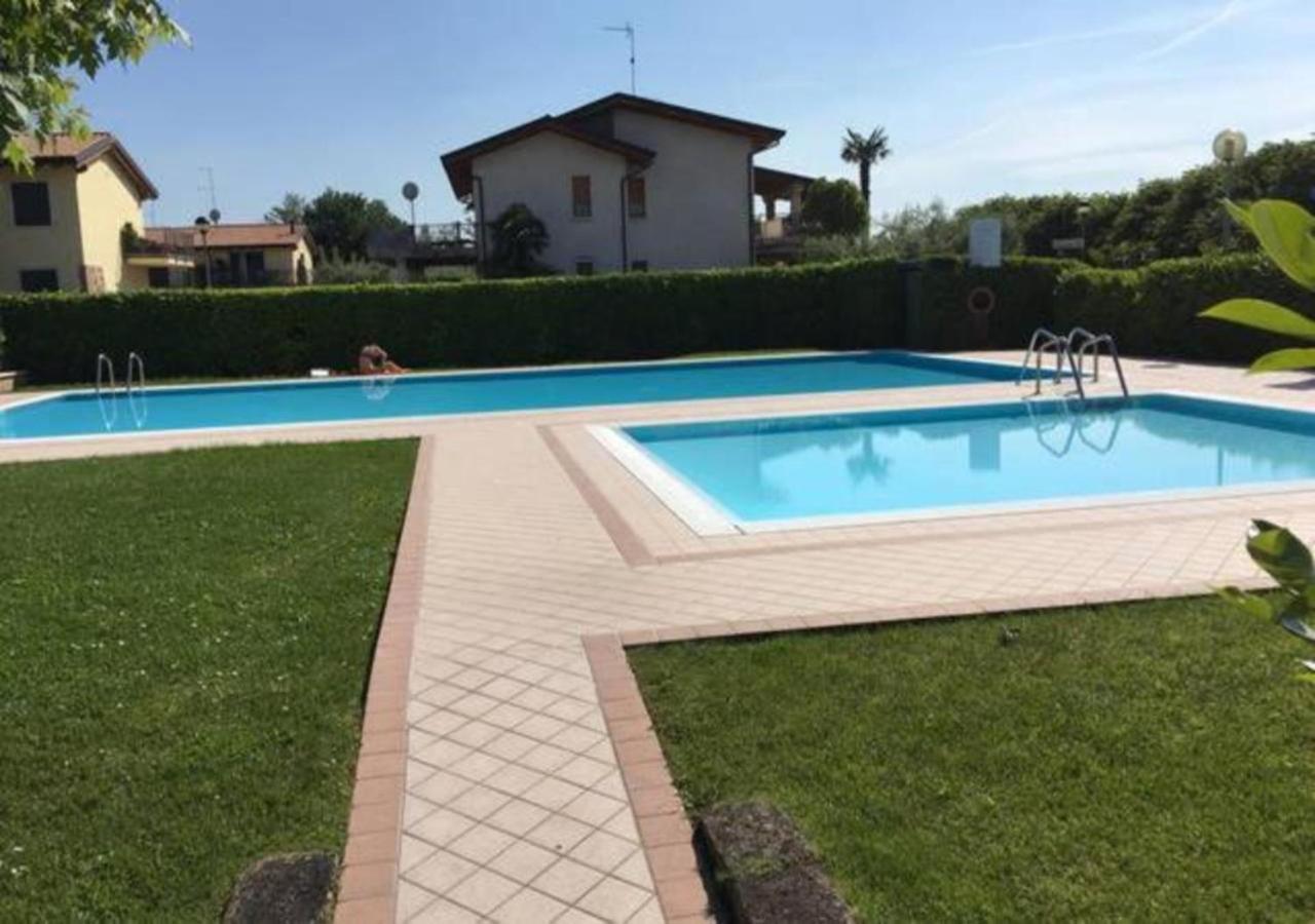 Appartamento Con Piscina A 拉齐塞 外观 照片