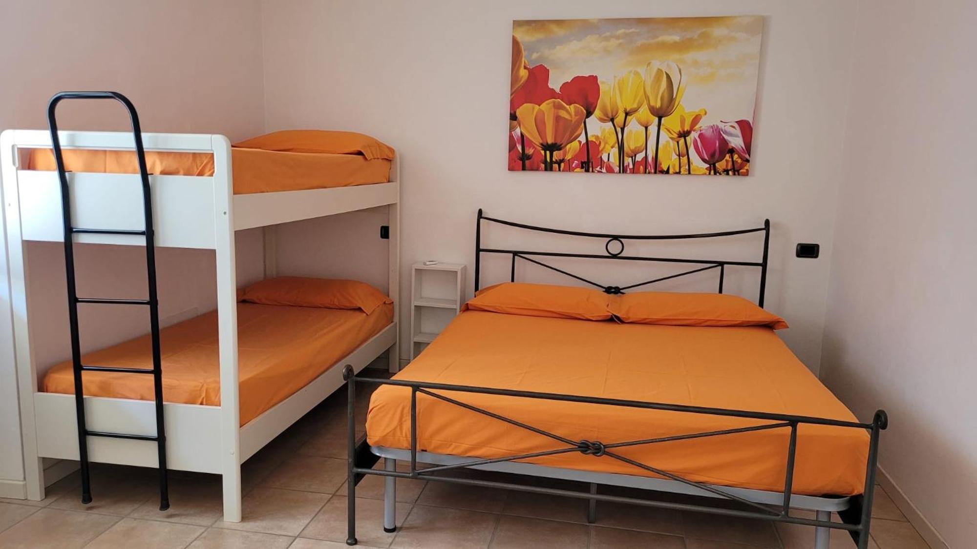 Appartamento Con Piscina A 拉齐塞 外观 照片